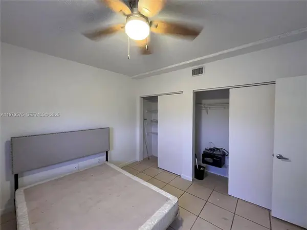 1185 Marseille Dr #309, Miami Beach, FL 33141
