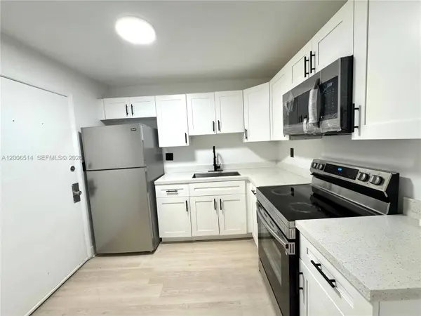 12215 W Dixie Hwy #304, North Miami, FL 33161