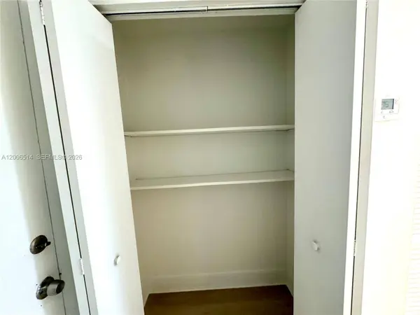 12215 W Dixie Hwy #304, North Miami, FL 33161