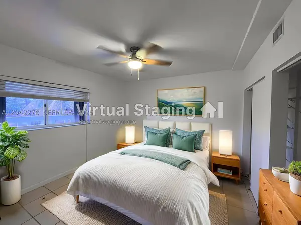 1185 Marseille Dr #309, Miami Beach, FL 33141