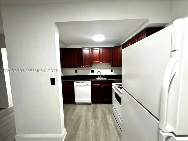 1525 NE 135th St #03, North Miami, FL 33161
