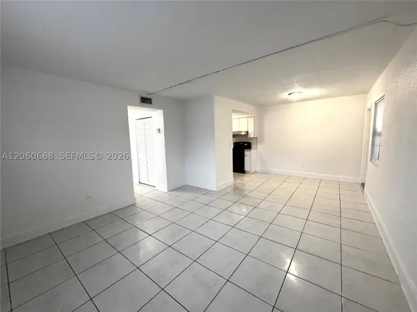1505 NE 136th St #10, North Miami, FL 33161