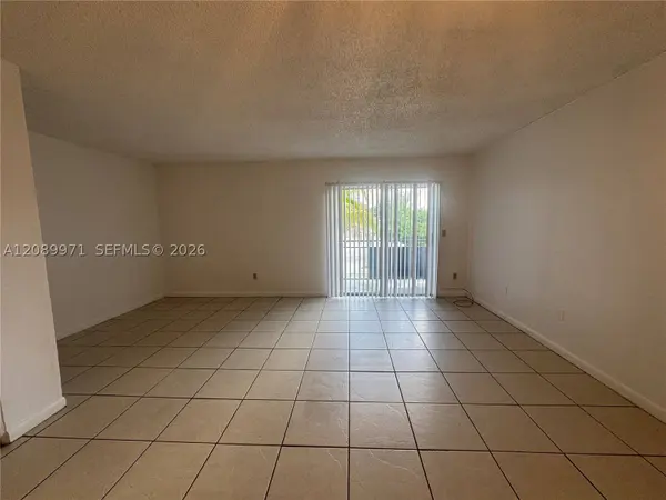888 NE 132nd St #205, North Miami, FL 33161