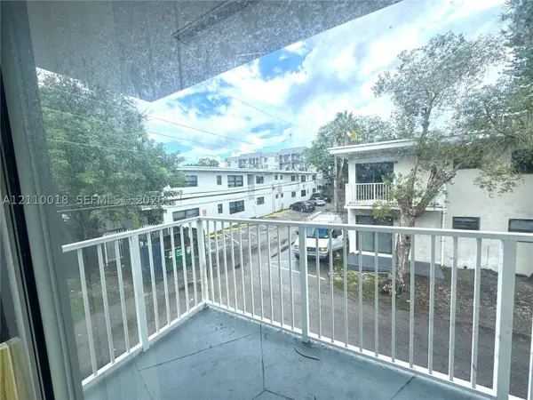 1505 NE 135th St #13, North Miami, FL 33161