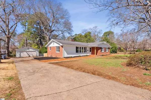 306 Fernwood Drive, Spartanburg, SC 29307