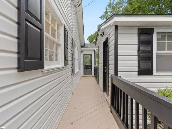 324 Sunny Lane, Piedmont, SC 29673