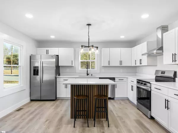 320 Carney Street, Drayton, SC 29333