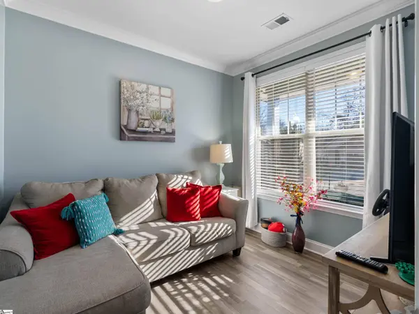 318 Barnhill Court, Greenville, SC 29617