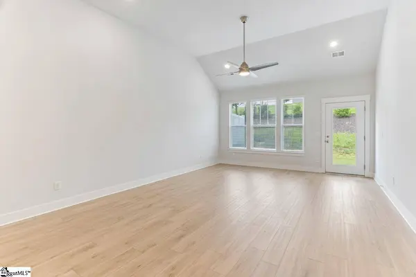 221 Woodhouse Way, Greenville, SC 29605