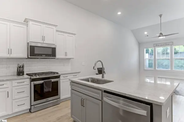 221 Woodhouse Way, Greenville, SC 29605
