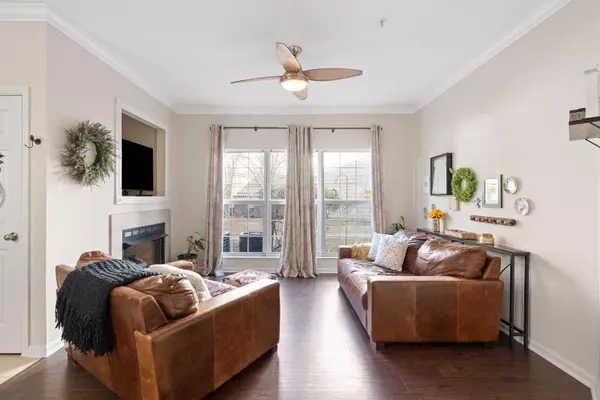 700 Daniel Ellis Dr #12104, Charleston, SC 29412