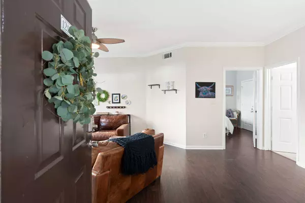 700 Daniel Ellis Dr #12104, Charleston, SC 29412