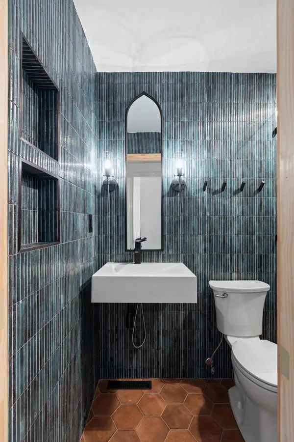 930 Julia St, Charleston, SC 29412