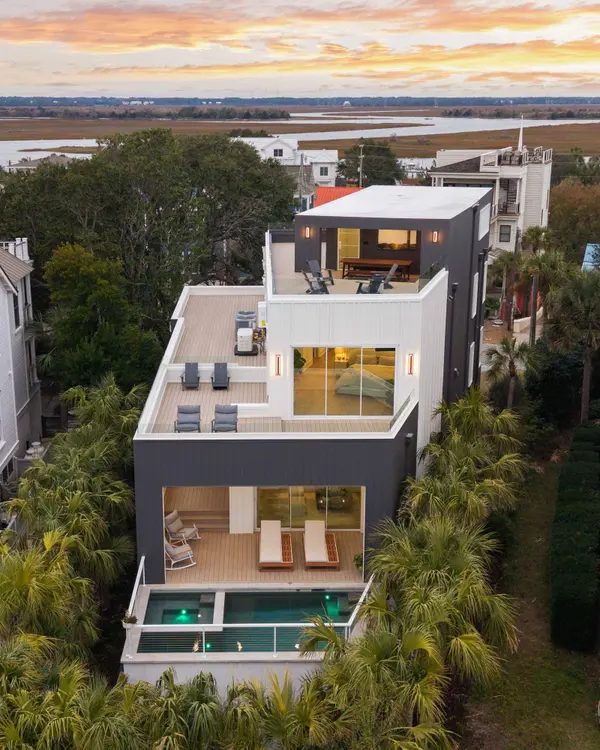 304 Carolina Blvd, Isle Of Palms, SC 29451