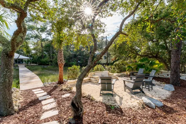 1 Red Sunset Ln, Folly Beach, SC 29439