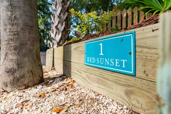 1 Red Sunset Ln, Folly Beach, SC 29439