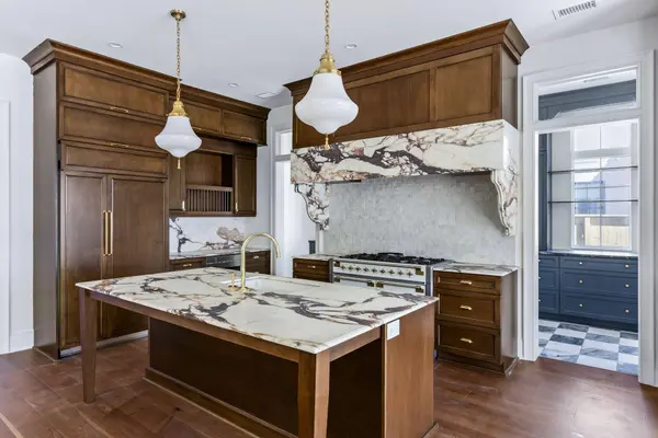 747 Hill St, Mount Pleasant, SC 29464