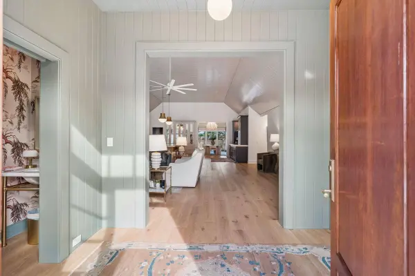 1020 S Shem Dr, Mount Pleasant, SC 29464