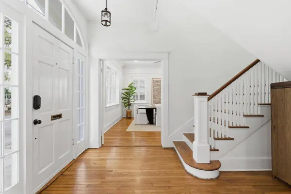 87 1/2 1/4 Warren St, Charleston, SC 29403