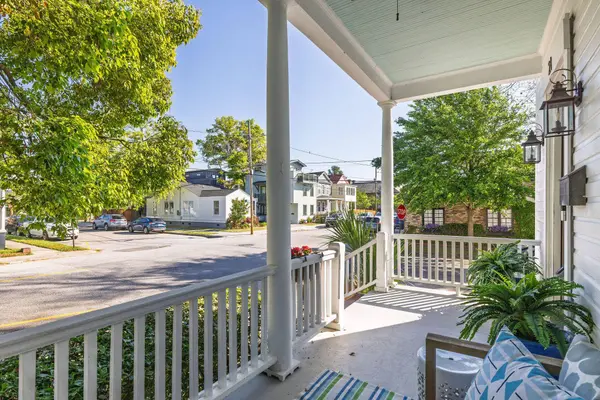 21 Cleveland St, Charleston, SC 29403