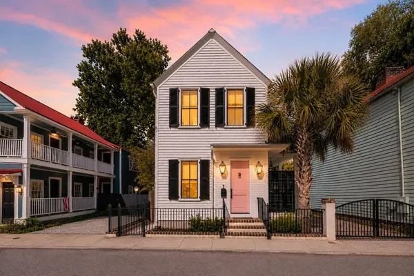 34 Rose Ln, Charleston, SC 29403