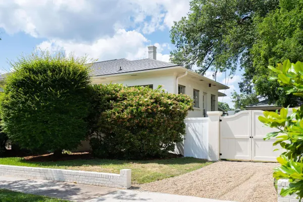 924 Ashley Ave, Charleston, SC 29403
