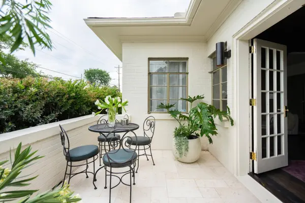 924 Ashley Ave, Charleston, SC 29403