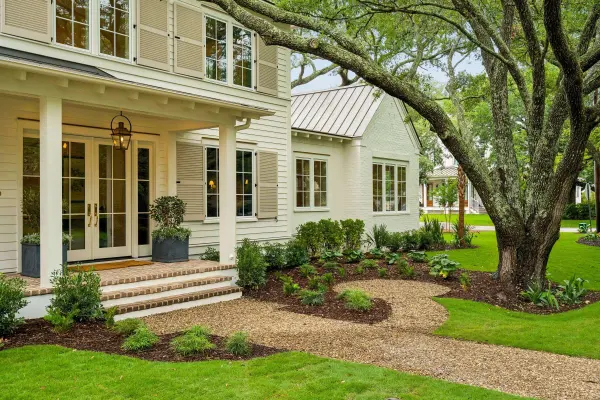 1323 Wayne St, Mount Pleasant, SC 29464