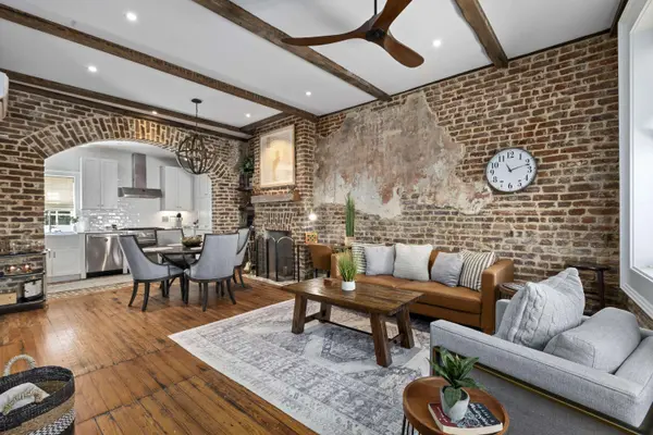 32 State St, Charleston, SC 29401