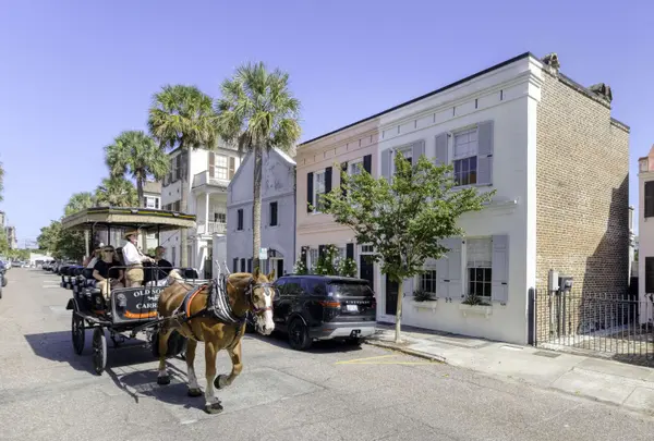 32 State St, Charleston, SC 29401