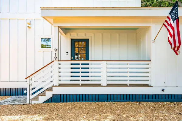 919 E Ashley Ave, Folly Beach, SC 29439