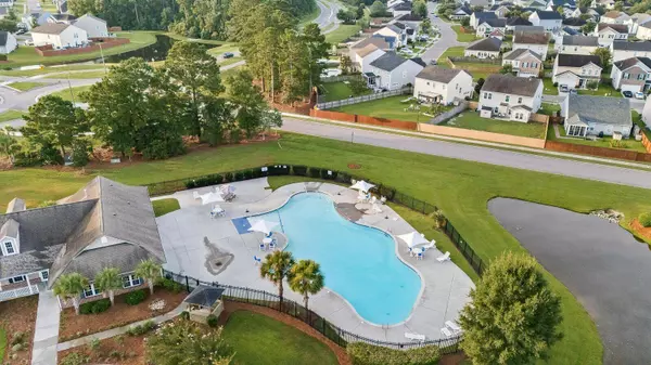 617 Zinnia Dr, Goose Creek, SC 29445