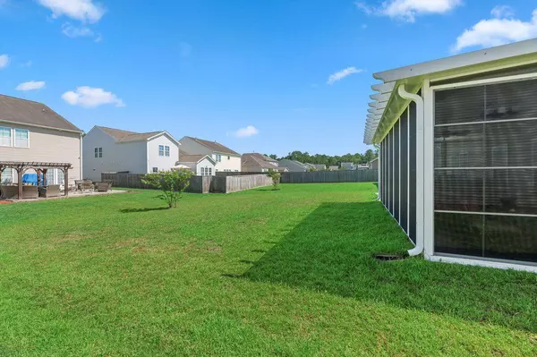 617 Zinnia Dr, Goose Creek, SC 29445