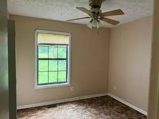 305 Creighton AVE, Scottdale, GA 30079