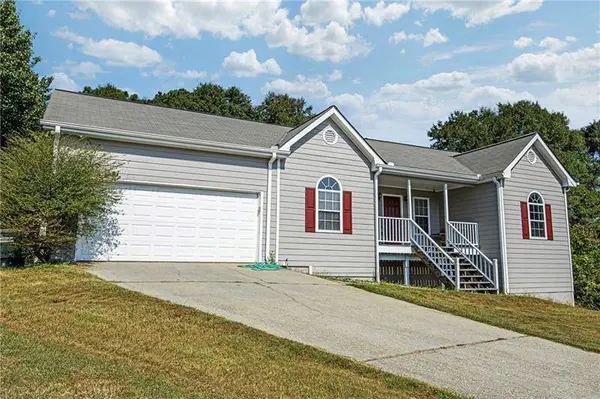 1550 Twin Manor DR, Loganville, GA 30052