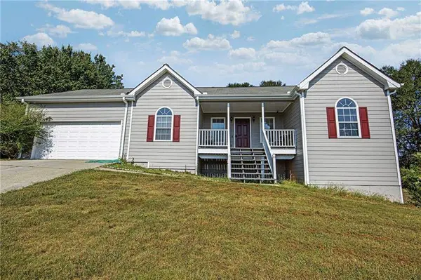 1550 Twin Manor DR, Loganville, GA 30052