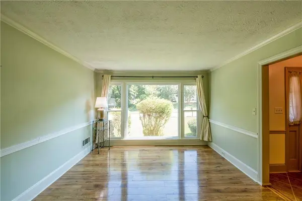 1276 Golf Link DR, Stone Mountain, GA 30088