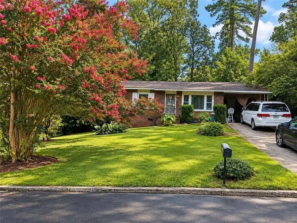 127 Ellendale LN