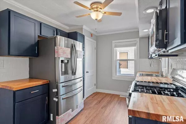 1812 N 22ND ST, Springfield, IL 62702