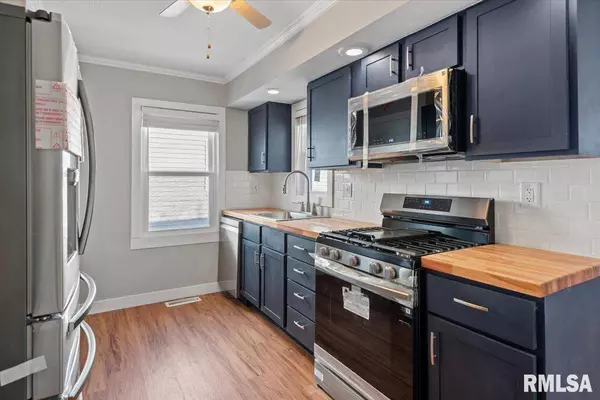 1812 N 22ND ST, Springfield, IL 62702