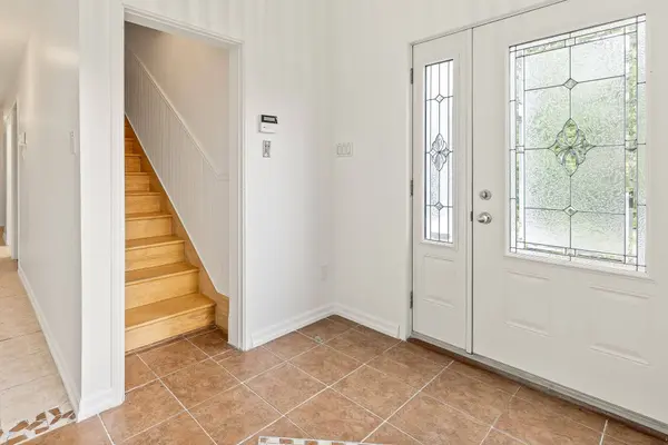 5 Rue St-Jude, Lac-brome, QC J0E1V0