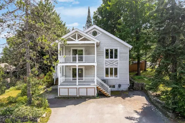 5 Rue St-Jude, Lac-brome, QC J0E1V0