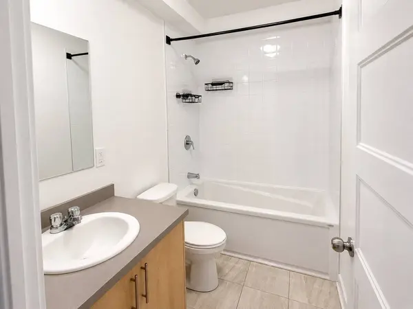 16137 Rue Eugénie-Tessier #1, Montréal (rivière-des-prairies/pointe-aux-trembles), QC H1A0A2