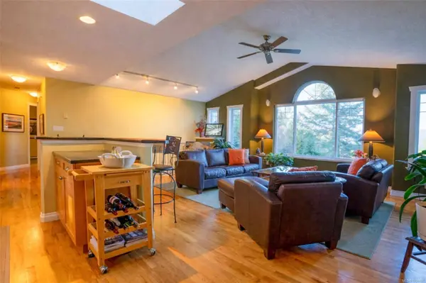 1420 Elan Pl, Sooke, BC V9Z 1B2
