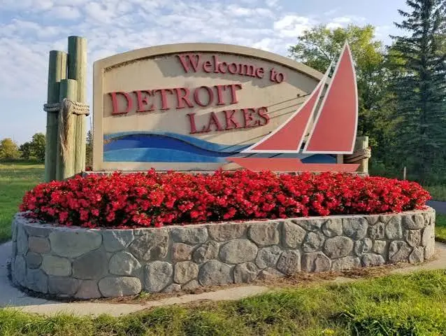 Detroit Lakes