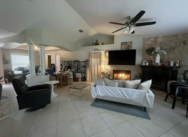 261 DE CASTRO AVE SE, Palm Bay, FL 32909