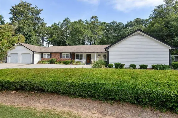3605 Shallowford RD