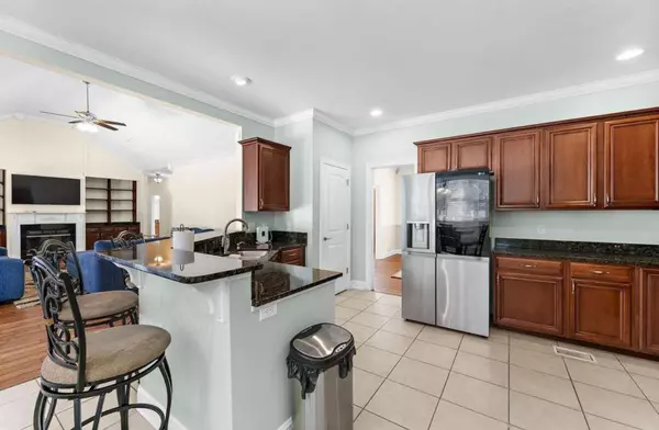 491 Chapel Creek Dr, Santee, SC 29142