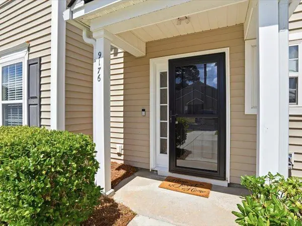 9176 Maple Grove Dr, Summerville, SC 29485