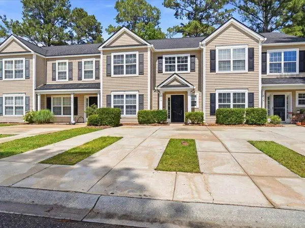 9176 Maple Grove Dr, Summerville, SC 29485